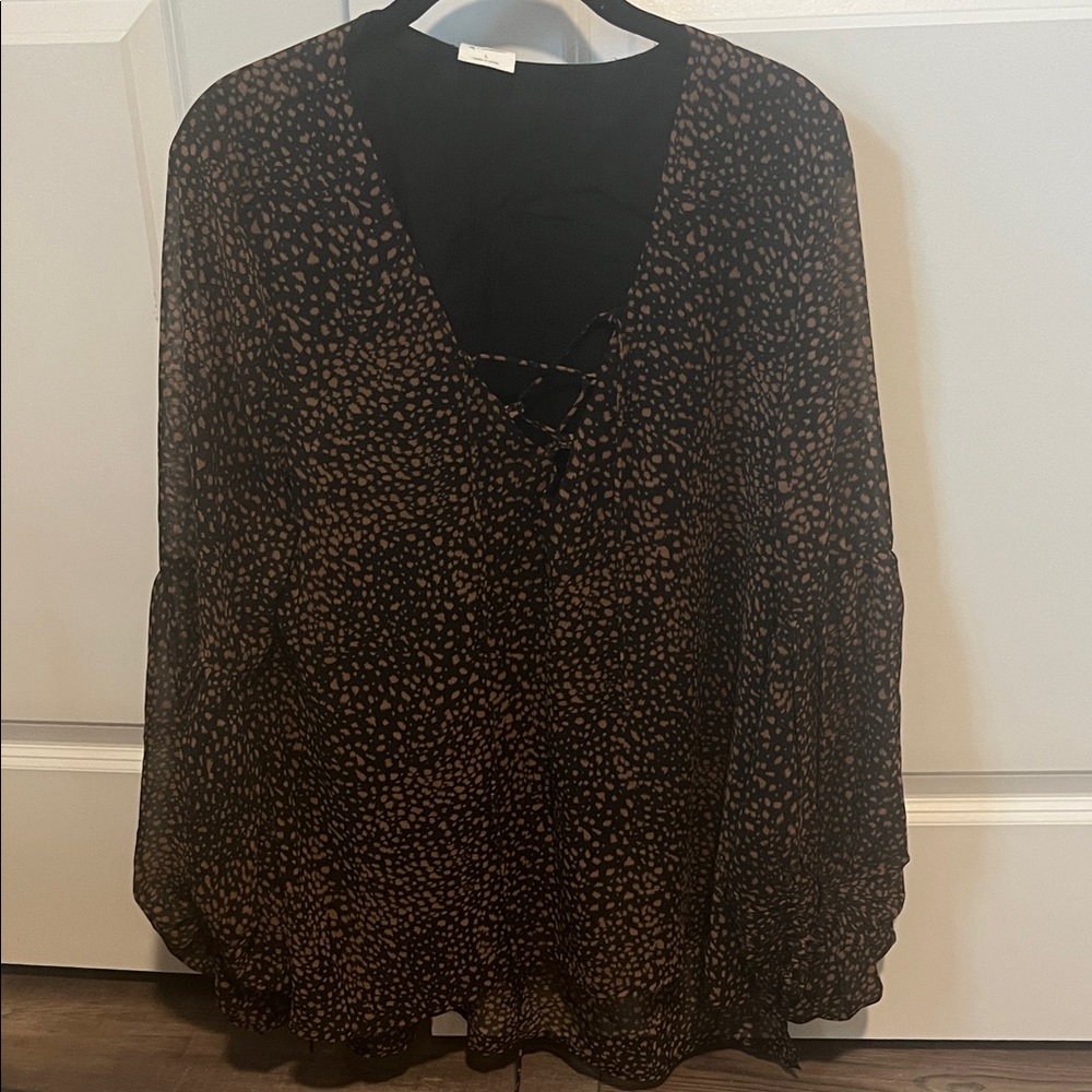 Elegant Black and Brown Women's Blouse